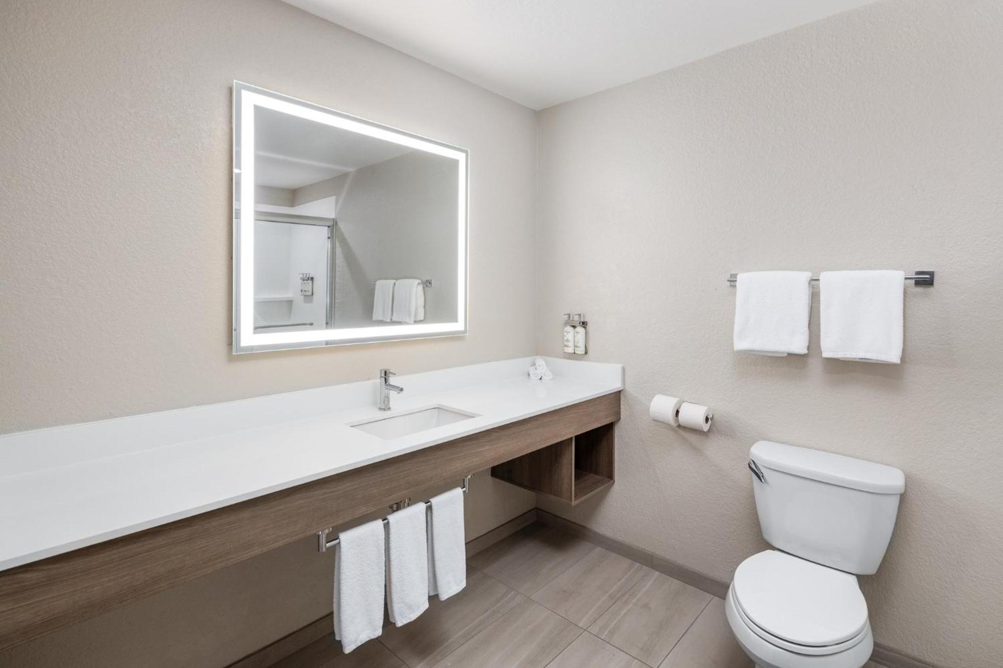 Holiday Inn Express & Suites - Green Bay East By Ihg Eksteriør bilde