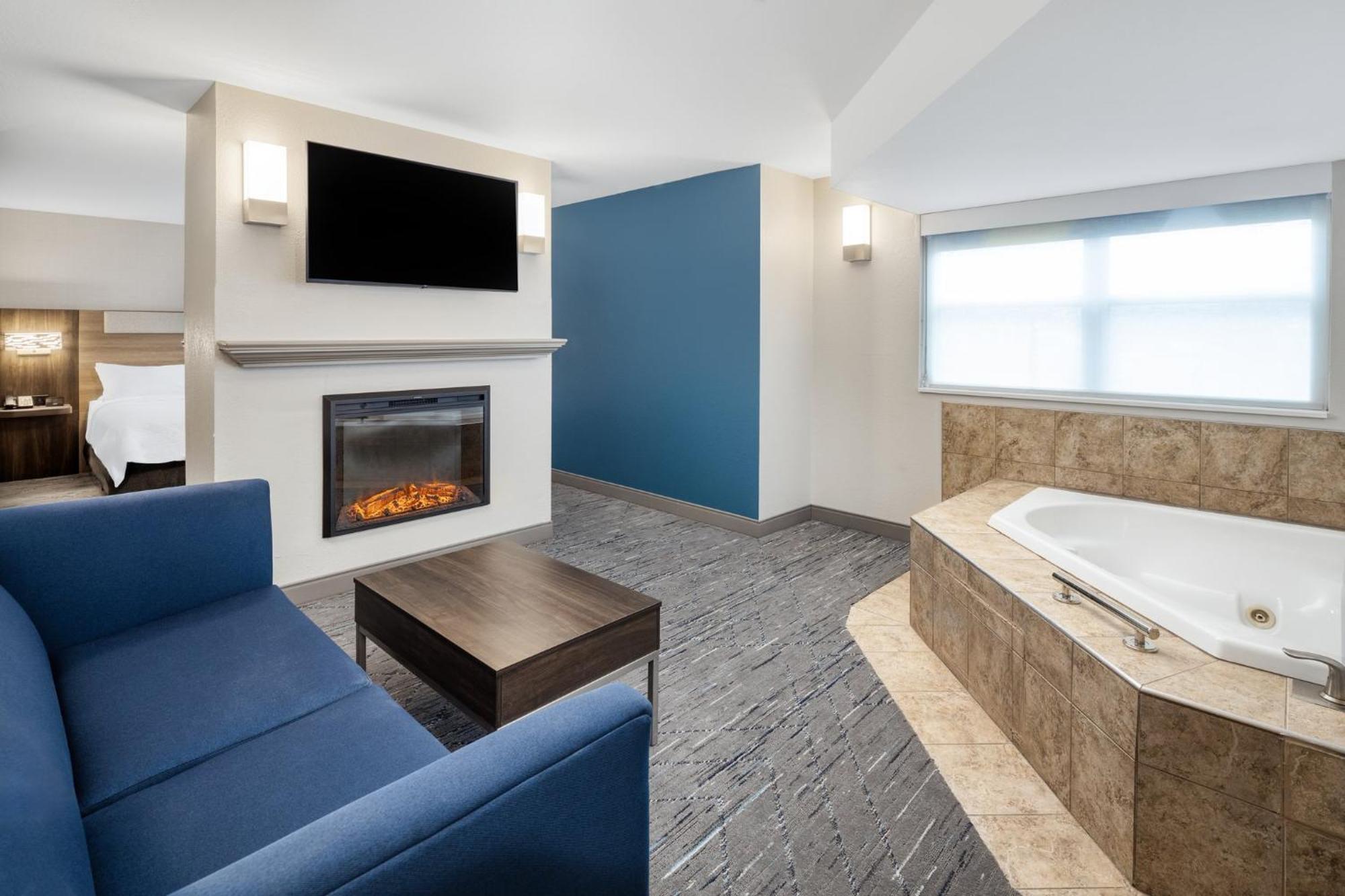 Holiday Inn Express & Suites - Green Bay East By Ihg Eksteriør bilde